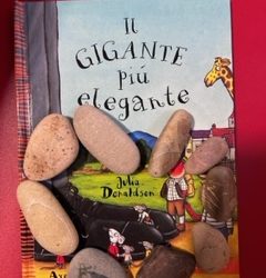 L’altruismo spiegato ai bambini –                              Il gigante  più elegante